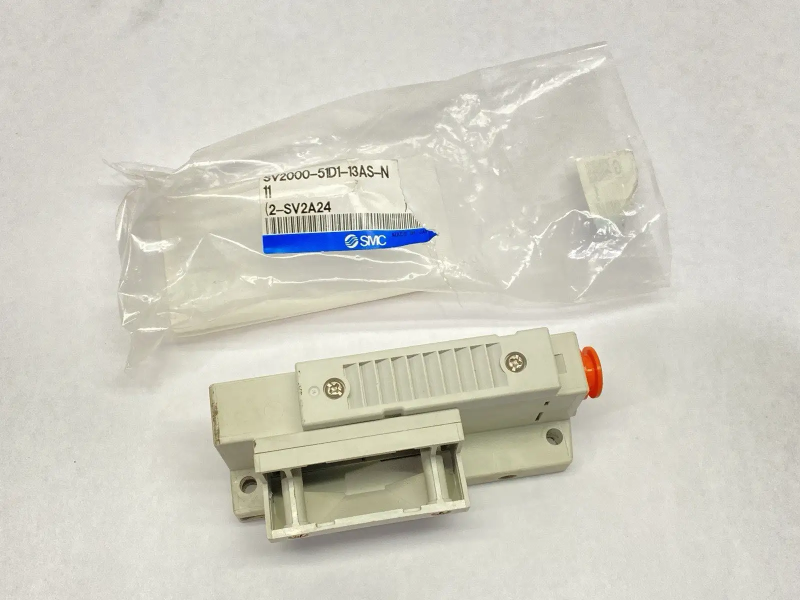SV2000-51D1-13AS-N11 | SMC  Pneumatic Manifold Endplate - New Other