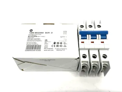 USED ALLEN-BRADLEY SER. D CIRCUIT BREAKER 3-POLE 8A