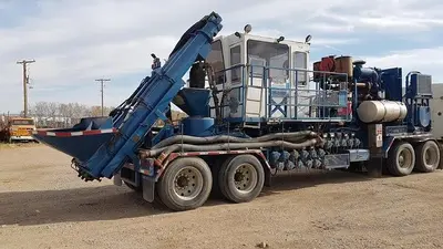 USED 1997 PEERLESS BAKER HUGHES HYDRA FRAC BLENDER TRAILER