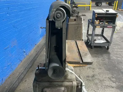 Used _UNKNOWN_ _UNKNOWN_ Belt Grinders Including Sanders Ohio US | HGR 24 #1280254