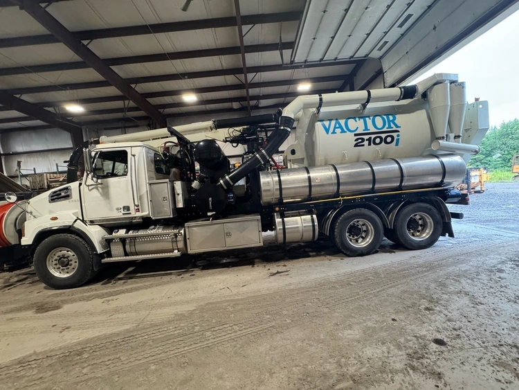 2022 VACTOR 2100I Combination Sewer Cleaner | VacSource