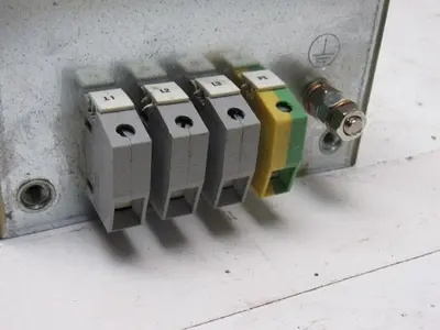 Lenze EZF3-050A005 RFI Line Filter 500V 3x50A 50/60Hz