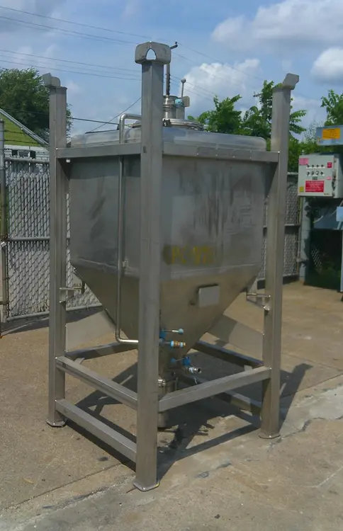 Used SCHAFER CONTAINER SYSTEMS _UNKNOWN_ Stainless Steel Tanks Kentucky US | Special Projects International #169960