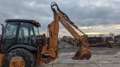 USED 2005 CASE 590SM