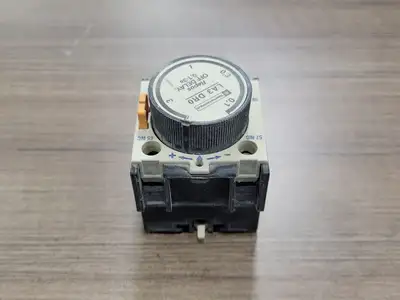USED TELEMECANIQUE LA3-DR0