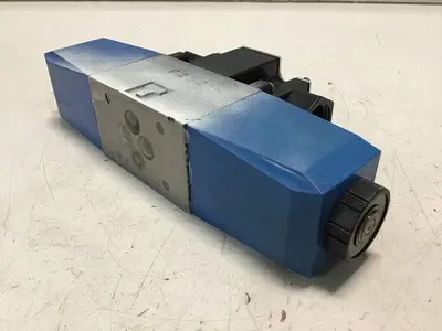 USED VICKERS DG4V36CMP7H7P1050