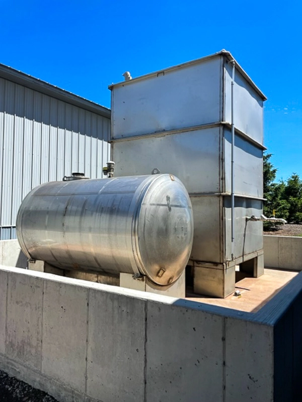 Square Tank, ss 8500 gallons