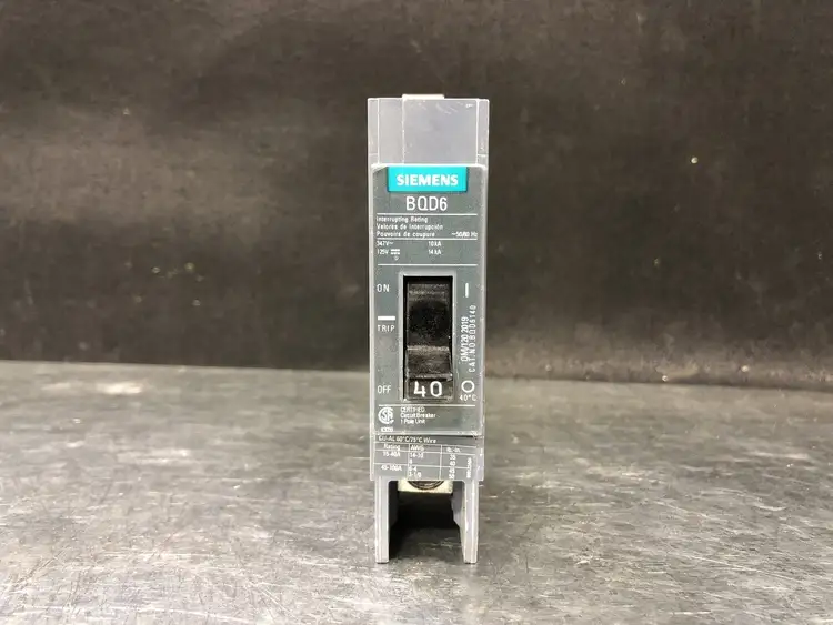 Used SIEMENS BQD6140 Switchgears British Columbia CA | Lenmark #244202