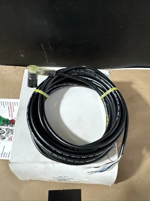 NEW Hyde Park AC 117