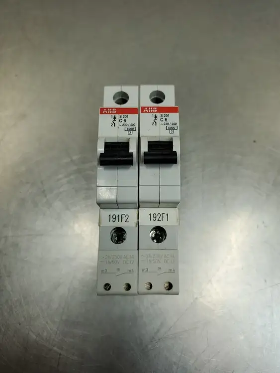 Used ABB S201-C6H10 Circuit Breaker, 1P, 6A, 230/400VAC Circuit Breakers | Palmetto Automation #1150446