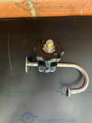 USED ITT PURE-FLO DIAPHRAGM .5-316L-RA20MAX-CWP 150 VALVE W/ 1/2" SANITARY FITTING