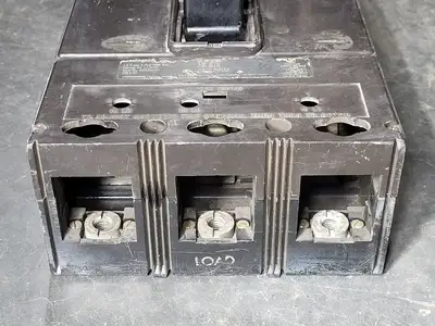 Used WESTINGHOUSE LA3400F Switchgears British Columbia CA | Lenmark #409172