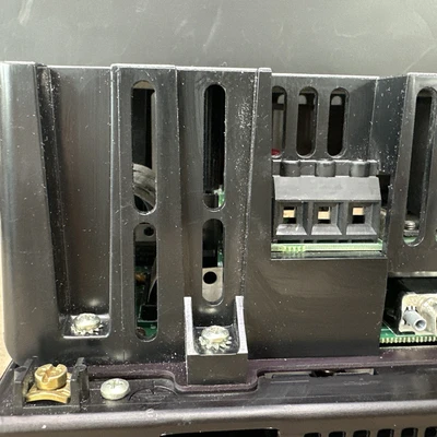 USED Allen-Bradley 2711-B6C8