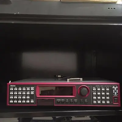 ASTRO DIGITAL VIDEO GENERATOR VG870B