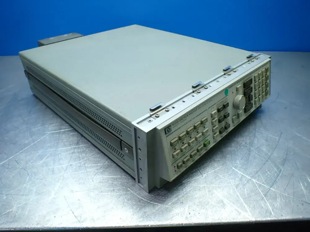USED HEWLETT PACKARD 8566B