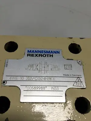 USED MANNESMANN REXROTH 4WE10J32CG24N9K4