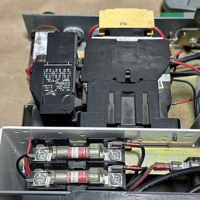 USED Allen-Bradley 2412B-A024DB-5G-6P-7EB60-24J-38