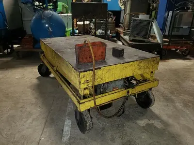 Large Yellow 6000# Scissor Lift on 4 Castors, 64'' x 36'' Platform
