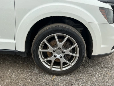 USED 2015 DODGE JOURNEY