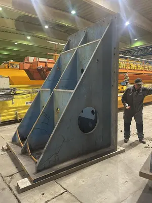 Clamping bracket 2000 x 2000 x 3000 mm