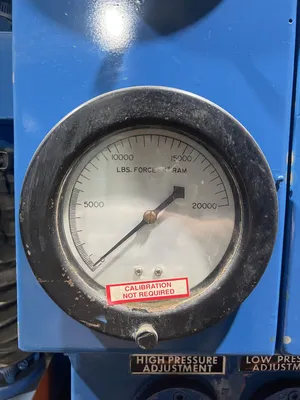 USED WABASH WABASH 35-221-SMX PRESS