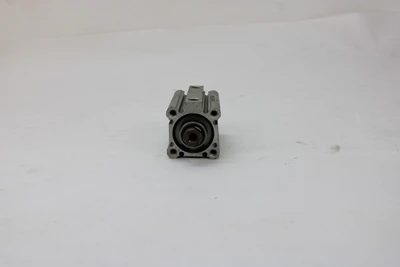 USED SMC CDQ2D32-40DCZ-XC35