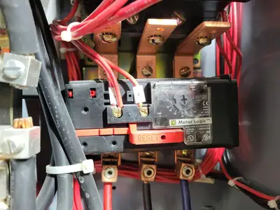 USED SQUARE D MODEL 6