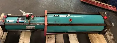 Used TOX S8.100.48 Pneumatic Cylinders | Surplus Asset Holdings #1206371