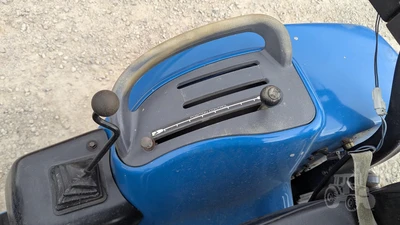 USED 1999 NEW HOLLAND TC33D