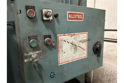 USED 2000 PIRANHA 65-8