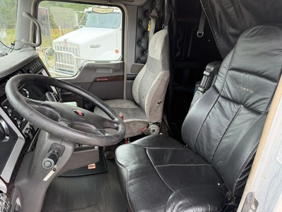 Used 2015 KENWORTH T800 TRUCK TRACTOR Conventional trucks Michigan US | Miedema Asset Management Group #1709425