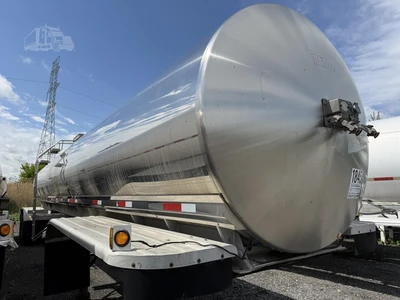 Used 1994 WALKER _UNKNOWN_ Tanker Trailers Indiana US | Lakeshore Equipment Sales #1546597
