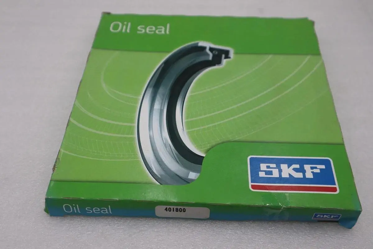 LOT OF 2 - SKF 401800 V-RING SEAL  ALL-RUBBER AXIAL SHAFT SEAL STOCK 5676A