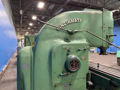 Used CINCINNATI _UNKNOWN_ Vertical Mills Ohio US | HGR 24 #1314230