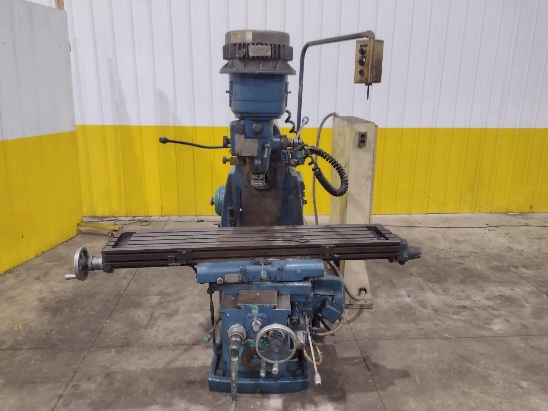 CINCINNATI HORIZONTAL MILL WITH BRIDGEPORT HEAD USED