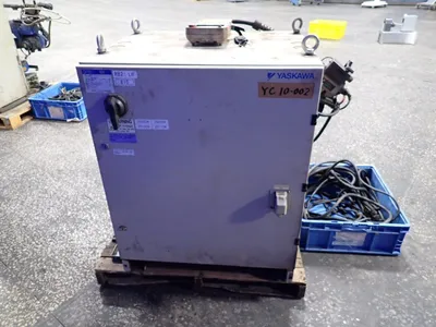 USED 2013 YASKAWA MOTOMAN MOTOMANMH6