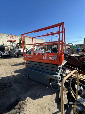 Used 2014 SKYJACK SJIII3219 Manlifts California US | Lillo Machinery #1399251