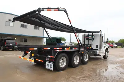 Used 2027 PETERBILT 548 Rolloff Trucks Texas US | Roll Off Truck World #1491999
