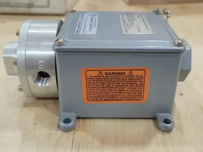 USED TELEMATIC CONTROLS 604DJ1