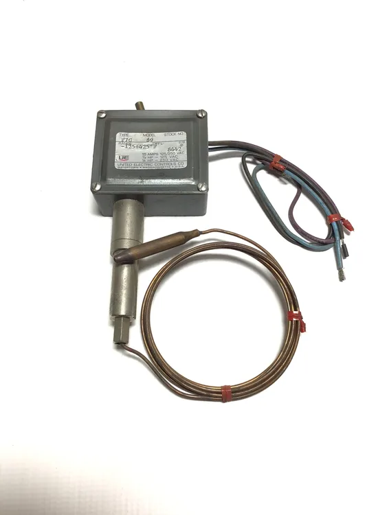 Used UNITED ELECTRIC F7G 89 8442 (OR F7G‑89/8442 SERIES) Relays & Switches Pennsylvania US | Moses B Glick #989994