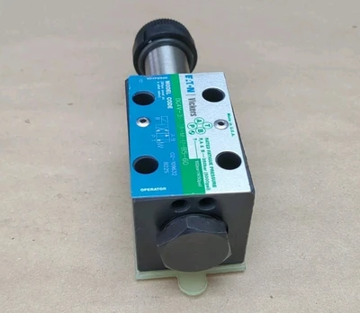 NEW Eaton DGV-3S-2A-M-U-B5-60