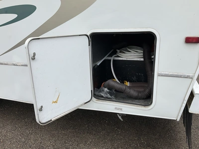 USED 2006 JAYCO GREYHAWK 31