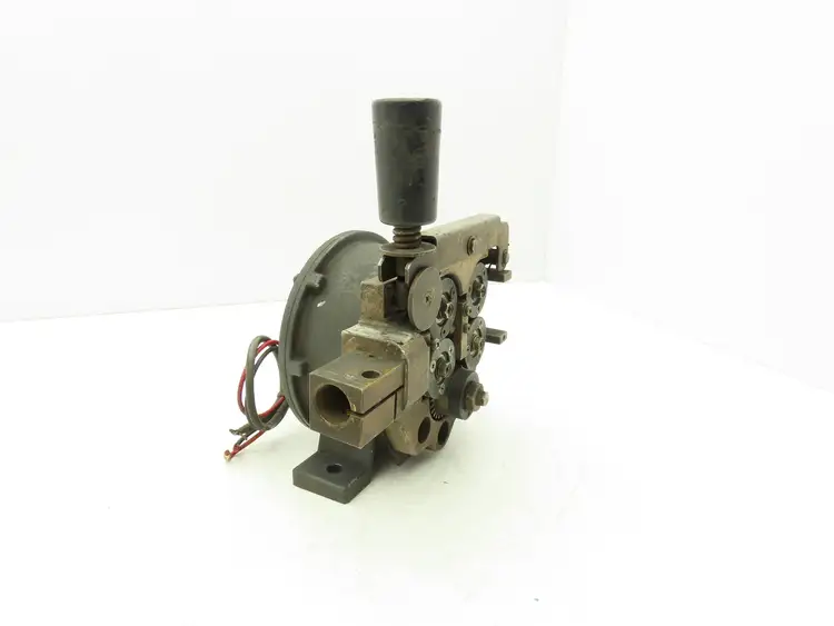 Used YASKAWA HITACHI _UNKNOWN_ Welding Machinery (Other) | Arrow Industrial #645239