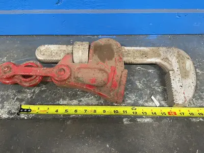 Used THE RIDGE TOOL COMPANY _UNKNOWN_ Wrenches Ohio US | HGR 24 #1358012