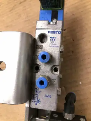 FESTO LR-D-MINI Pressure Regulator w/ MVH-5-1/8-B Solenoid Valve 28-145PSI
