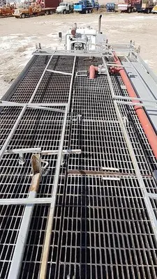 USED NATIONAL JWS-165L TRIPLEX WELL SERVICING REVERSING MUD PUMP TRAILER