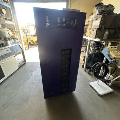 Used StorageTek L180 Automated Magazine-Storage California US | Davliegogo LLC #1705596