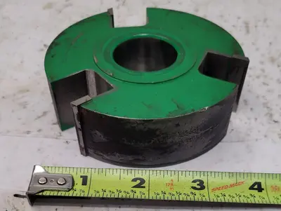 Used GRIZZLY C2324 Misc Industrial Equipment Kentucky US | Aucto #686788