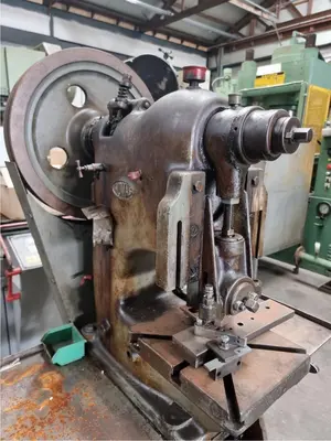 USED THOMAS 10 TON