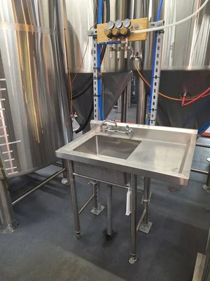 Used _UNKNOWN_ _UNKNOWN_ Sinks Georgia US | Auction Management Corporation #1548431